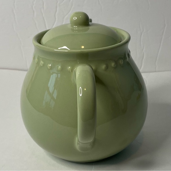 Pottery Barn EMMA Green Teapot 40oz Made In Portugal - Picture 2 of 16